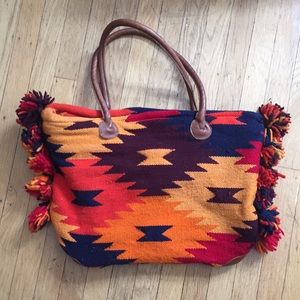❌SOLD❌ Vintage Style Southwestern PomPom Purse